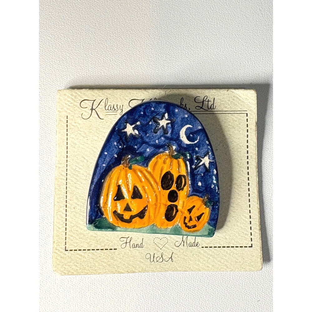 Klassy Klayworks Vintage 1998 Ceramic Pumpkin Halloween Brooch Pin Handmade USA